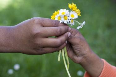 More than just a nudge: Supporting kindergarten parents with differentiated and personalized text-messages